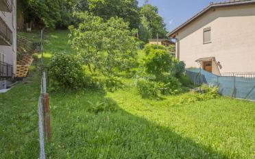 Building land - image - 3