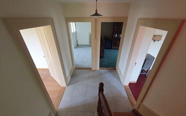 Villa - image - 10