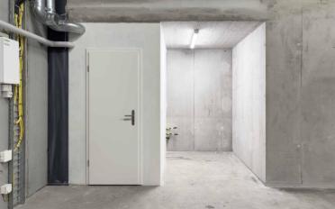 Commercial - image - 9