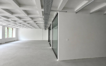 Office - image - 4