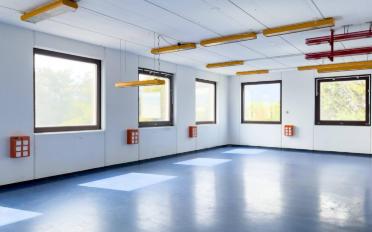 Commercial - image - 7