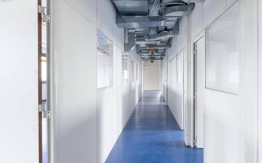 Commercial - image - 8