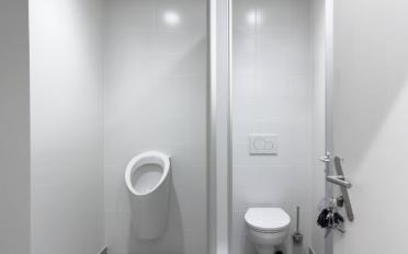 Commercial - image - 3