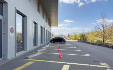 Commercial - image - 11