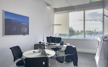 Office - image - 7