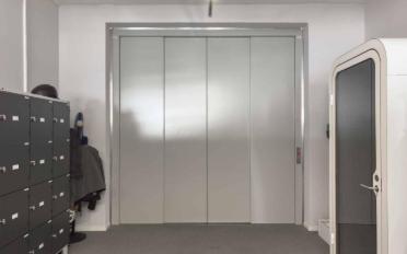 Office - image - 10
