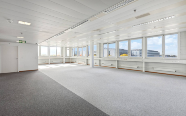 Office 18 rooms - image - 3