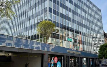 Office - image - 4