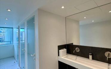 Office - image - 11