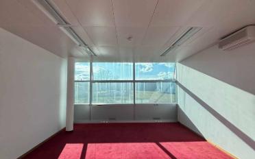 Office - image - 6
