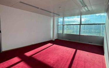 Office - image - 4