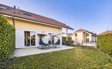 Villa 5.5 Zimmer - image - 1