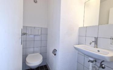 Apartment 4 rooms - image - 9