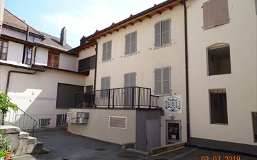 Immeuble résidentiel 20.5 pièces - image - 2