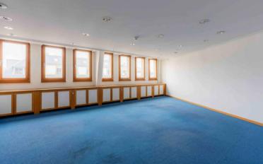 Office - image - 4