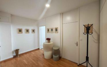 Office - image - 8