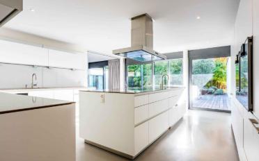 Villa 10 Zimmer - image - 4