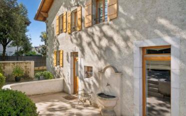 Single house 12 rooms - image - 2
