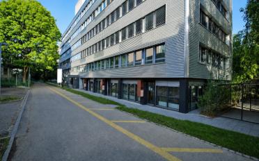 Bureau - image - 1
