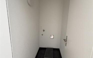 Apartment 4.5 rooms - image - 8