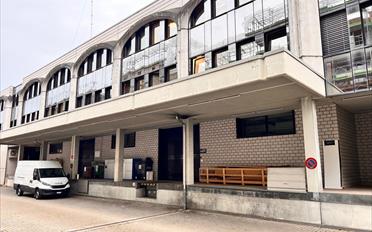 Bureau - image - 1