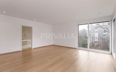Apartment 9 rooms - image - 4