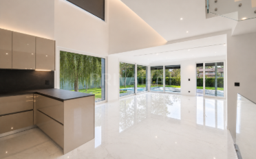 Maison contiguë 7 pièces - image - 3
