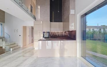 Maison contiguë 7 pièces - image - 4