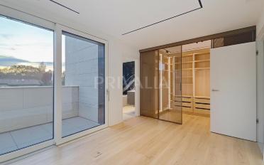 Maison contiguë 7 pièces - image - 5