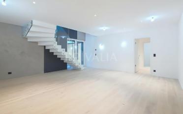 Maison contiguë 7 pièces - image - 10