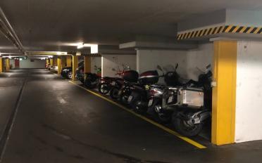 Place souterraine - image - 3