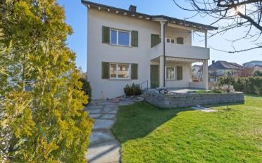Single house - image - 1