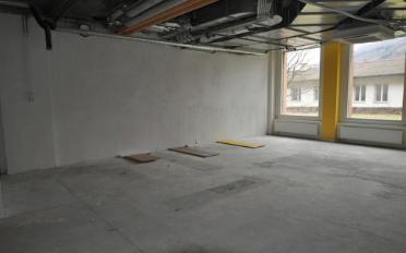 Commercial - image - 3