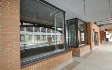 Commercial - image - 8