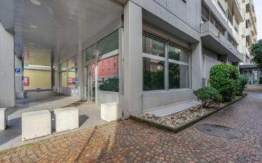 Shop - image - 2