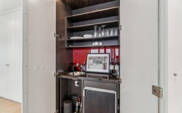 Office - image - 9