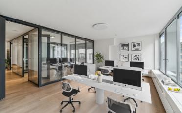 Office - image - 6