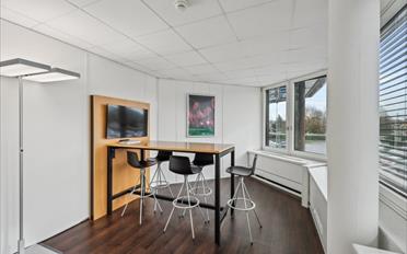 Bureau - image - 9