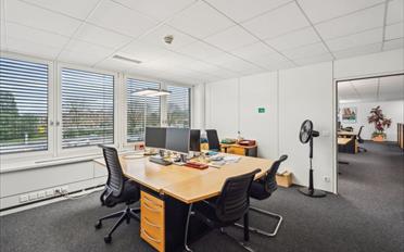 Bureau - image - 4
