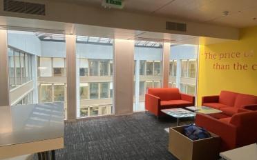 Office - image - 5