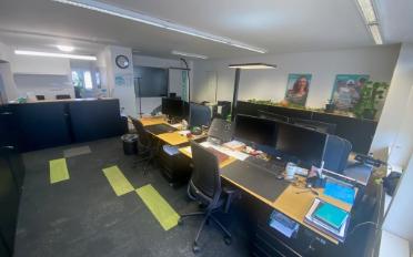 Office - image - 3