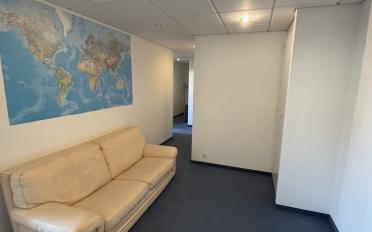 Office - image - 6