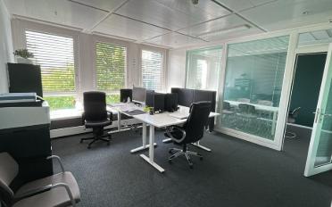 Bureau - image - 3
