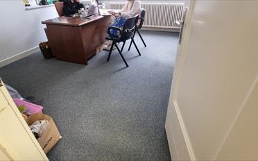 Office - image - 9