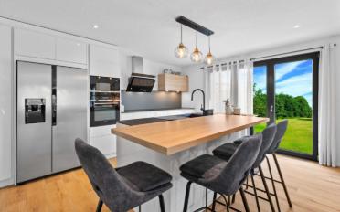 Villa 5.5 Zimmer - image - 4