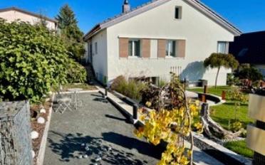 Furnished flat 5.5 rooms - image - 11