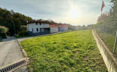 Terrain à bâtir - image - 2