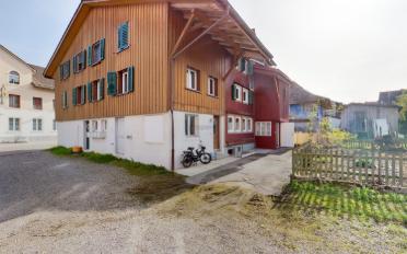 Immeuble résidentiel 13 pièces - image - 1