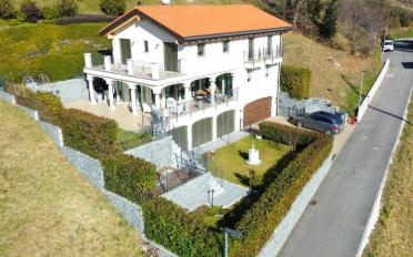 Maison 8.5 pièces - image - 1
