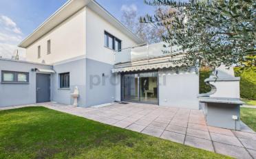 Maison 8 pièces - image - 1